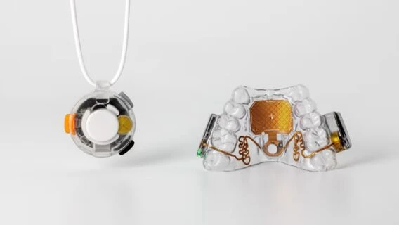 Американський стартап Augmental випустив «мишу» MouthPad для керування компʼютером за допомогою язика