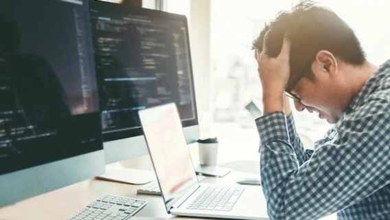 «Спалили» на ШІ, якого не було: схоже, рекрутери винайшли новий привід для відмови — досвід українського розробника
