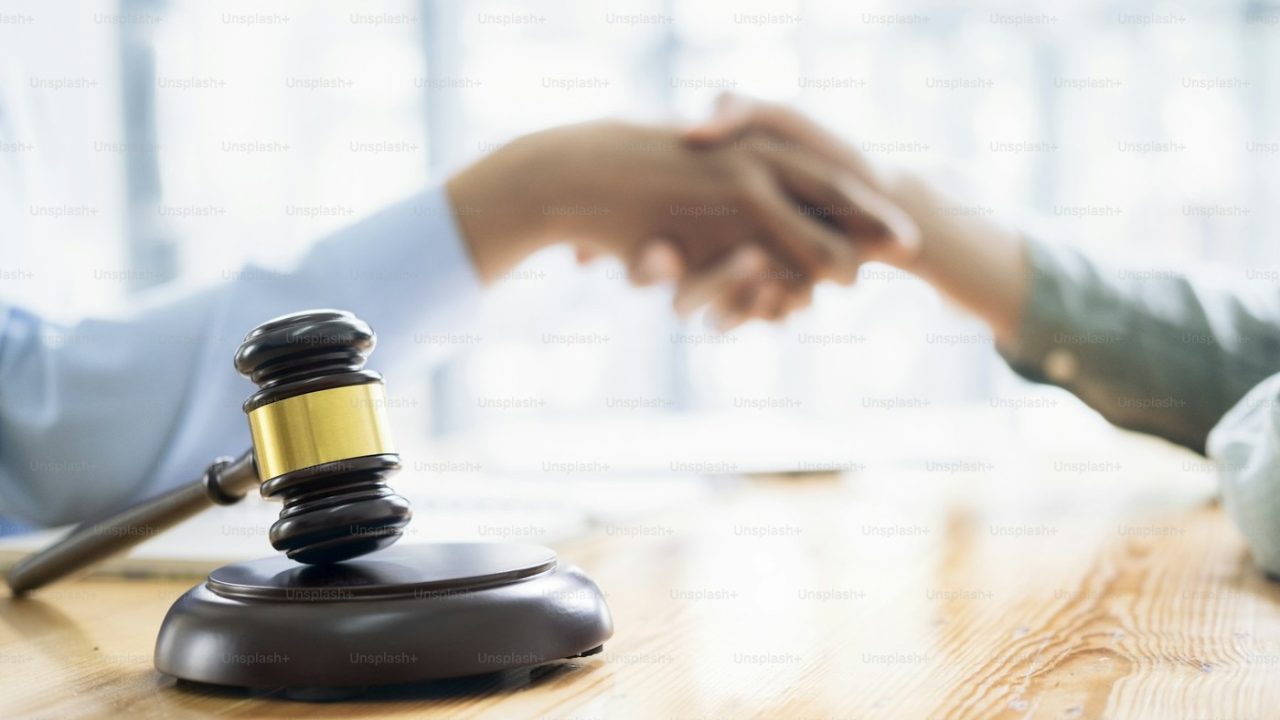 Перегляд рішення в апеляції: доводи скарги, докази й межі повноважень